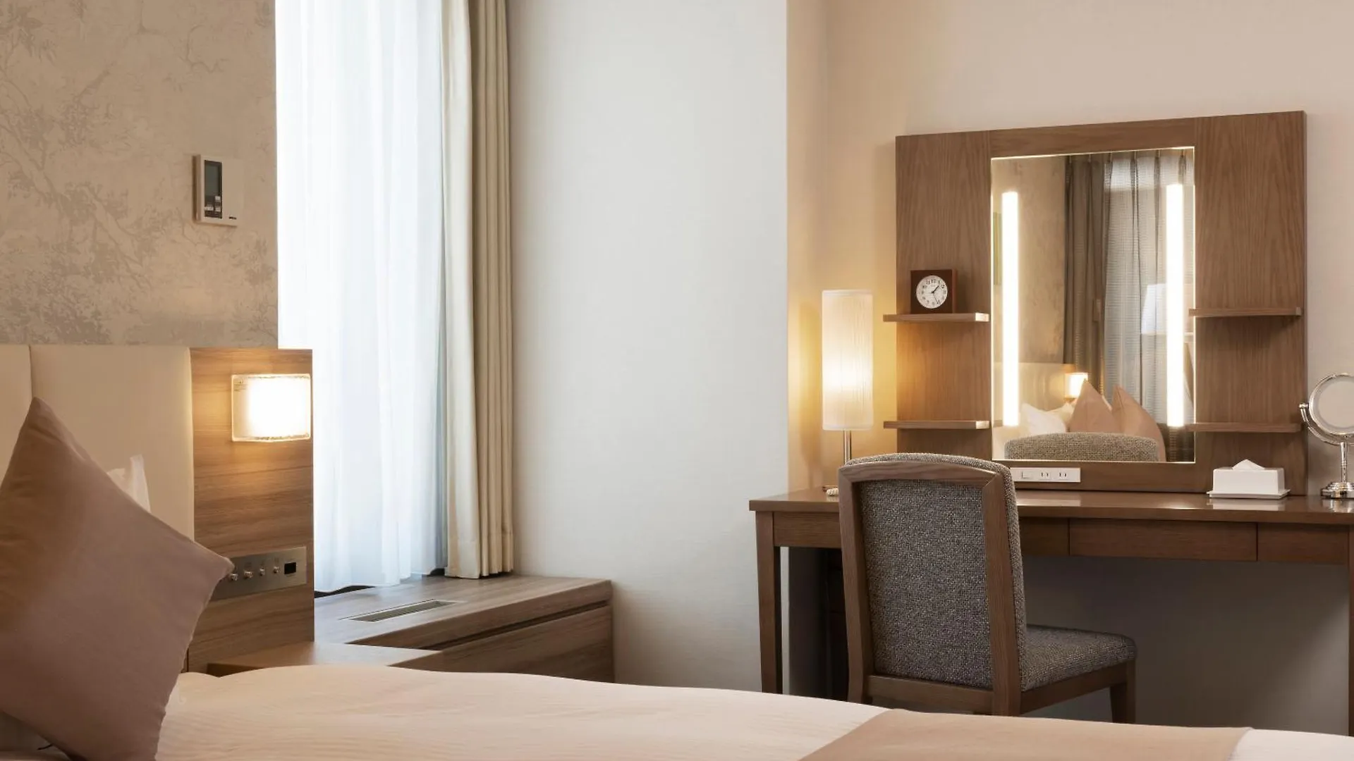 Sapporo Grand Hotel 5*,  Japan